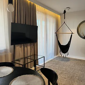  Apartament żurawia 18.11 Polska